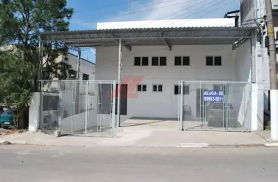 Excelente galpão comercial de 379m² com 3 banheiros em interlagos, são paulo-sp!