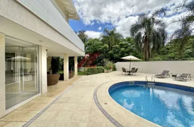 Casa de alto padrão no condomínio recanto impla em carapicuíba-sp: 3 quartos, 3 suítes, 1 sala, 7 banheiros, 3 vagas, 574,80 m². venda ou locação!