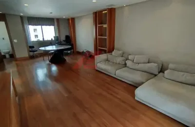 Apartamento à venda na Consolação, São Paulo-SP: 3 quartos, 1 suíte, 1 sala, 4 banheiros, 2 vagas de garagem, 163m² de área.