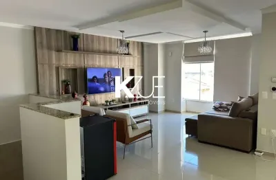 Casa com 3 quartos à venda na rua andrelino natividade da costa, --, estreito, florianópolis por r$ 1.950.000