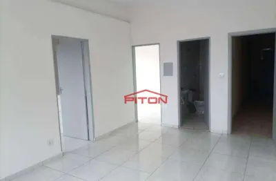 Apartamento com 1 quarto para alugar na Rua Goianira, 12, Itaquera, São Paulo