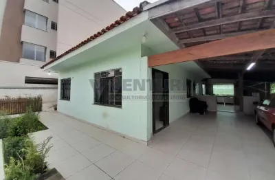Casa com 3 quartos à venda na rua josé dalnegro, 670, braga, são josé dos pinhais, 72 m2 por r$ 400.000