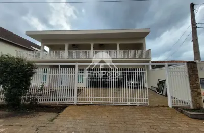 Casa com 4 quartos, 3 suítes e 4 vagas para venda e locação no taquaral em campinas/sp.