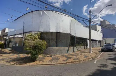 Galpão com 500m² para locação no taquaral em campinas/sp.