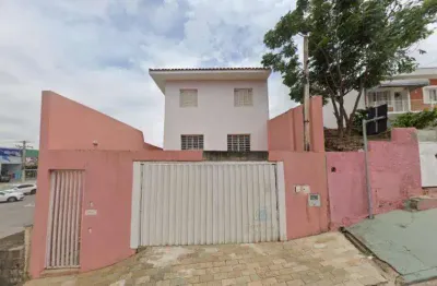 Casa à venda com 3 quartos, sendo 1 suíte na vila marieta em campinas-sp.