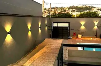 Imperdível oportunidade: casa à venda em valinhos-sp, 3 quartos, 1 suíte, 2 salas, 2 banheiros, 3 vagas, 181m² no jardim pinheiros!