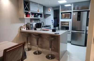 Apto 2 dorms, sendo 1 suíte, ar cond., varanda gourmet,porteira fechada, 63m², pq. industrial.