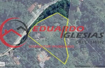 Terreno à venda na Alameda dos Pinheiros, 180, São Vicente, Mairiporã