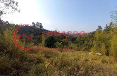 Terreno à venda na Alameda dos Pinheiros, 180, São Vicente, Mairiporã