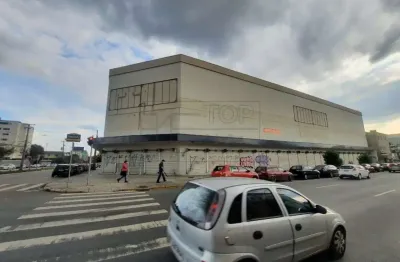 Ponto comercial à venda na avenida rui barbosa, 9264, centro, são josé dos pinhais, 3074 m2 por r$ 21.845.000
