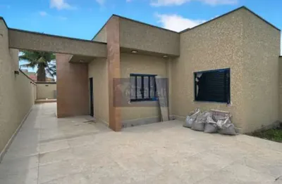 Imperdível! casa à venda em itanhaém-sp, santa terezinha: 2 quartos, 1 suíte, 1 sala, 2 banheiros, 2 vagas, 73,60m².