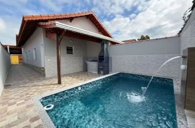 Casa à venda em mongaguá-sp, jardim praia grande: 2 quartos, 1 suíte, 2 vagas, 84,60m² de área.
