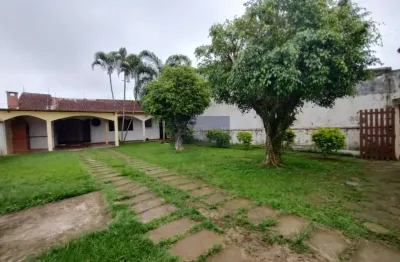 Imperdível: casa à venda em itanhaém-sp, bopiranga! 1 quarto, 1 sala, 1 banheiro, 4 vagas de garagem, 50m² de área. confira!