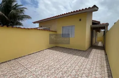 Imperdível oportunidade! casa à venda em itanhaém-sp, bairro tupy, 2 quartos, 1 suíte, 1 sala, 2 banheiros, 2 vagas na garagem, 65m²
