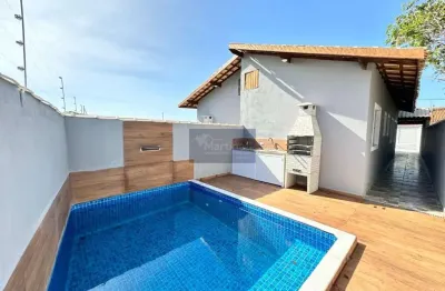 Imperdível oportunidade: casa à venda em itanhaém-sp, bopiranga. 2 quartos, 1 suíte, 2 banheiros, 2 vagas, 65m².