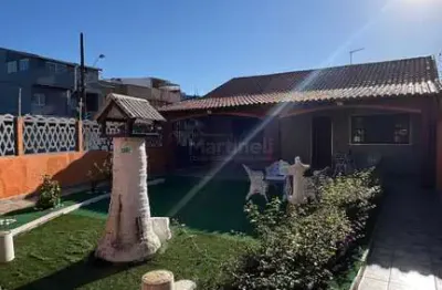 Imperdível casa à venda em itanhaém-sp, bairro bopiranga: 4 quartos, 2 suítes, 2 salas, 6 vagas de garagem, 190m²!