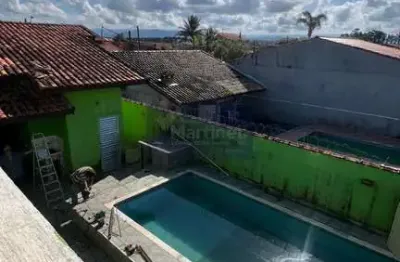 Casa à venda em itanhaém-sp, bairro tupy: 3 quartos, 2 suítes, 1 sala, 3 banheiros, 3 vagas, 160m². aproveite!