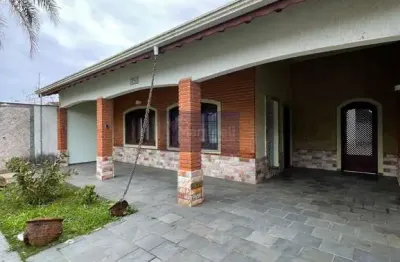 Espetacular casa de 4 quartos e 2 suítes à venda em itanhaém-sp, bairro tupy - 182m² de área