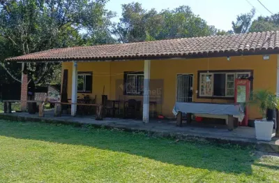 Chácara de luxo à venda em itanhaém-sp, no parque real: 4 quartos, 1 suíte, 1 sala, 2 banheiros, 10 vagas de garagem, 170m².
