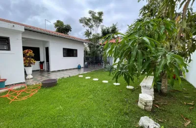 Imperdível! casa à venda em itanhaém-sp, jd suarao: 03 quartos, 02 salas, 03 vagas, 160m² área. venha conferir!