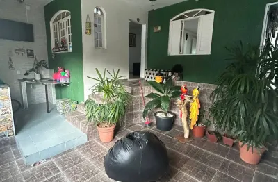Casa residencial próximo ao terminal cidade tiradentes região da castro alves!