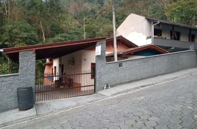 Casa à venda no Velha Central, Blumenau 