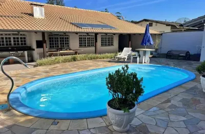 Casa à venda no Rio Morto, Indaial 