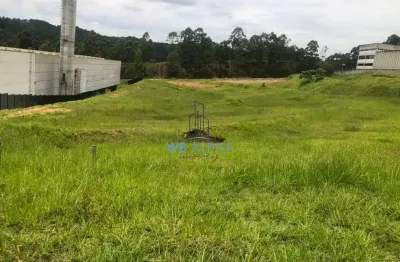 Terrenos com 4.576 m2 em alphaville empresarial tamboré -santana de parnaíba-sp