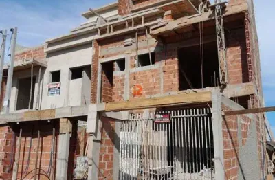 Sobrado à venda em curitiba, capão raso, com 3 quartos, com 134.62 m²