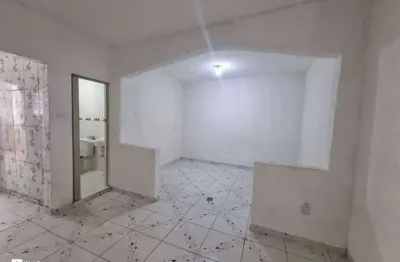 Casa com 1 dormitório para alugar por r$ 900,00 - vila campanela - são paulo/sp