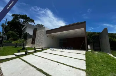 Casa linear em condomínio com 3 quartos no Viverde 1, Rio das Ostras