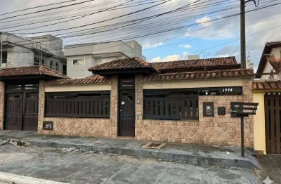 Casa linear com 5 quartos à venda no recreio, rio das ostras