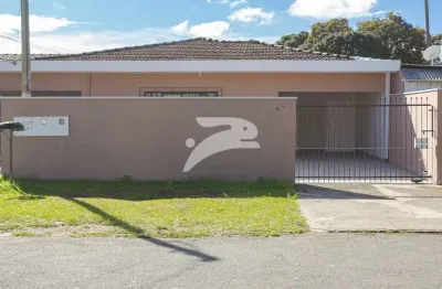 Casa com 3 quartos para alugar no Juvevê, Curitiba 