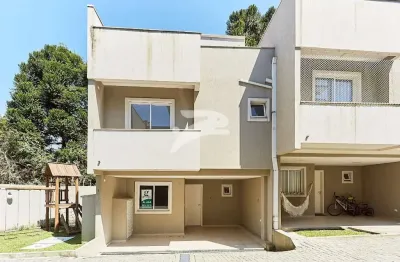 Casa com 3 quartos para alugar no Campo Comprido, Curitiba 