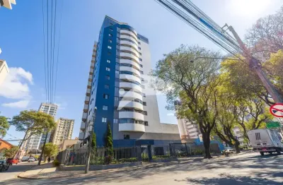 Apartamento com 3 quartos para alugar no Água Verde, Curitiba 