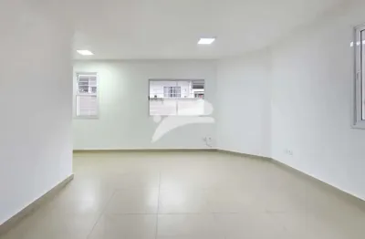 Casa com 3 quartos para alugar no Bairro Alto, Curitiba 