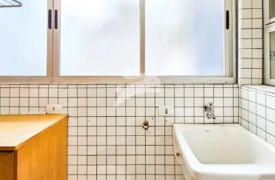 Apartamento com 2 quartos para alugar no Centro, Curitiba 