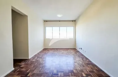Apartamento com 3 quartos para alugar na Rua Brasílio Itiberê, 4270, Água Verde, Curitiba