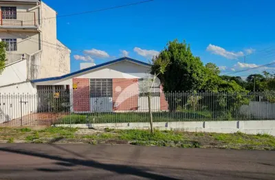Casa com 2 quartos para alugar no Guabirotuba, Curitiba 
