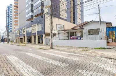 Casa comercial para alugar no Bacacheri, Curitiba 