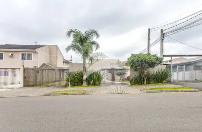 Casa com 3 quartos para alugar no Pinheirinho, Curitiba 