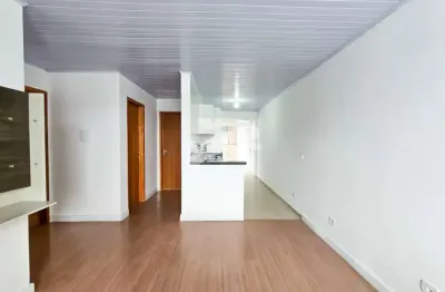 Casa com 3 quartos para alugar no Iguaçu, Fazenda Rio Grande 