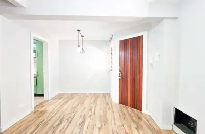 Casa com 3 quartos para alugar na Rua Professor Ary Nogueira dos Santos, 1251, Boqueirão, Curitiba