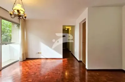 Apartamento com 3 quartos para alugar na Rua Alcebíades Plaisant, 865, Água Verde, Curitiba