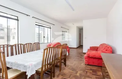 Apartamento com 3 quartos para alugar na Rua Nunes Machado, 246, Centro, Curitiba