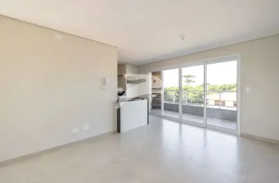 Apartamento com 3 quartos para alugar na Avenida Fredolin Wolf, 3994, Santa Felicidade, Curitiba