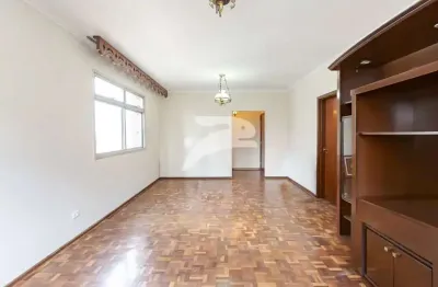 Apartamento com 3 quartos para alugar na Travessa Lange, 225, Água Verde, Curitiba