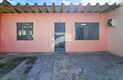 Casa com 3 quartos para alugar na Rua Izaac Ferreira da Cruz, 3800, Sítio Cercado, Curitiba