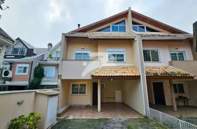 Casa com 3 quartos para alugar na Rua Pedro Demeterco, 300, Jardim das Américas, Curitiba