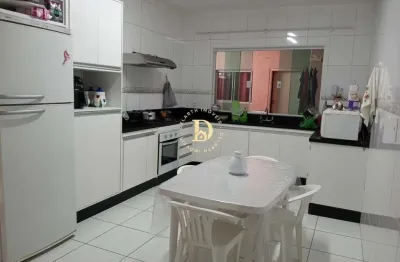 Sobrado - parque industrial - sjcampos - 04 dormitórios (2 suítes) - 180m²